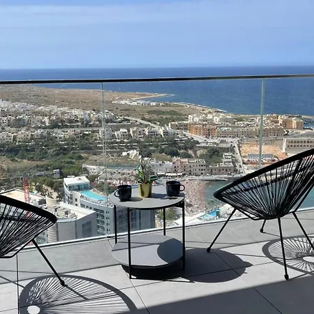 Mercury Tower With Pool Access * Saint Julian's