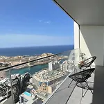 Mercury Tower With Pool Access Διαμέρισμα *