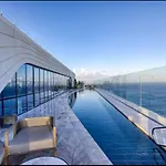 Mercury Tower With Pool Access Διαμέρισμα *