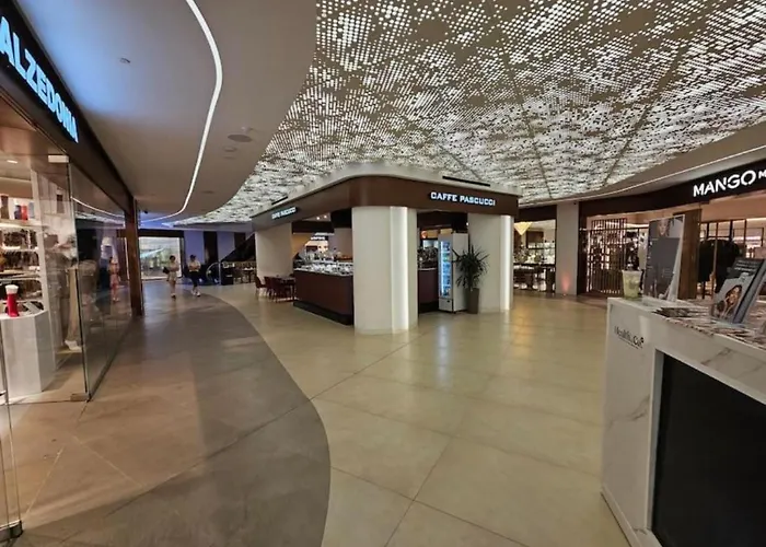 Apartament Mercury Tower With Pool Access