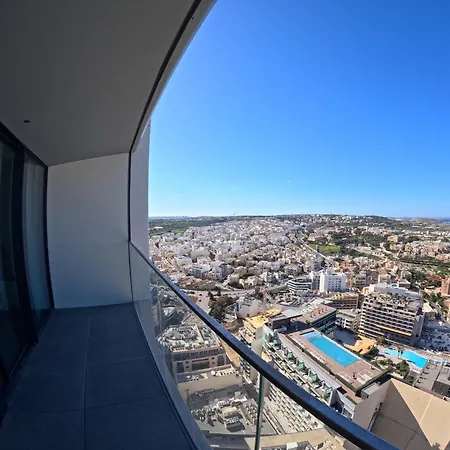 Mercury Tower With Pool Access Daire *