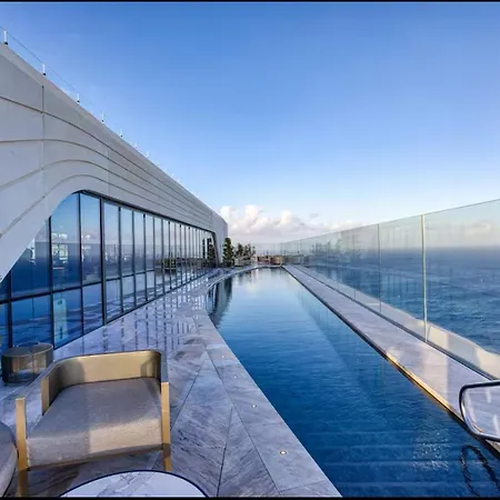 Mercury Tower With Pool Access Apartman *