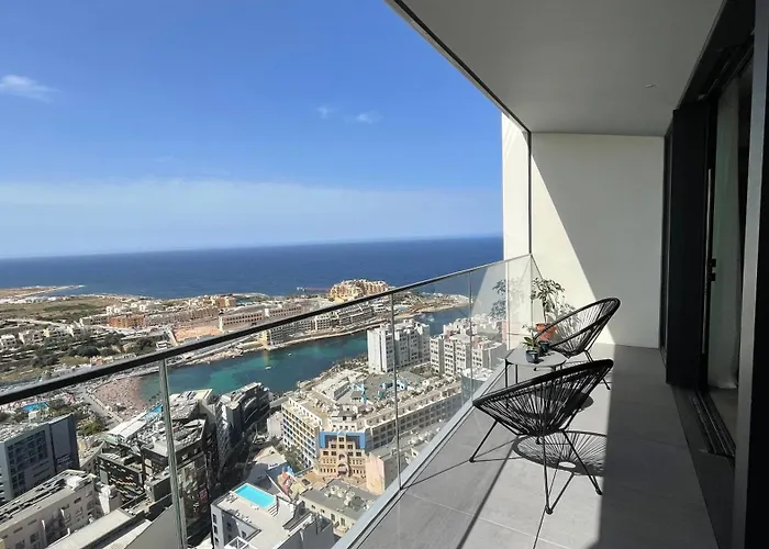 Mercury Tower With Pool Access 아파트 *